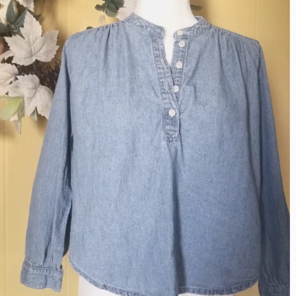Madewell cropped denim pullover top